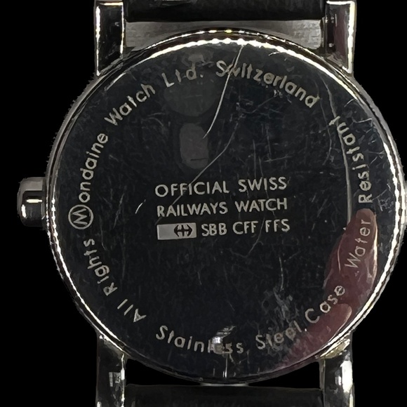 Mondaine Evo2 Big Date (New Leather Band, New Battery, Very Good Condition!) - Picture 3 of 16